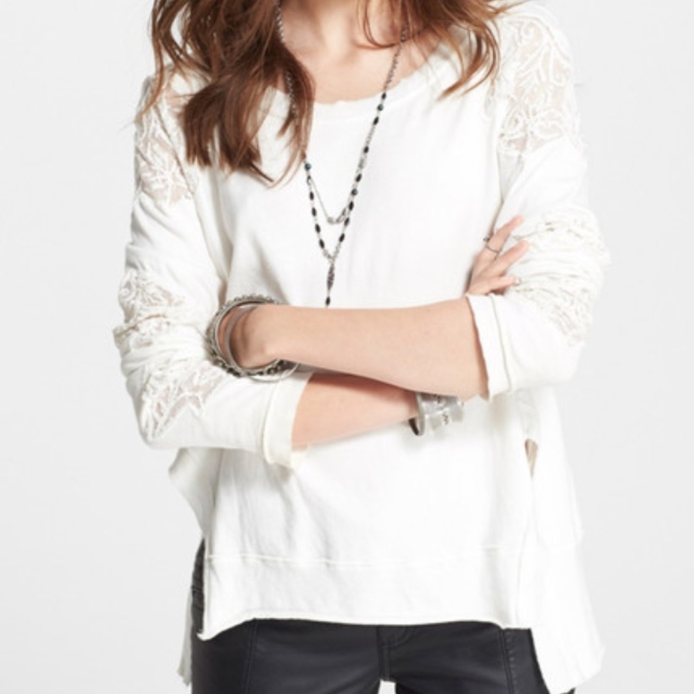 Free People sweater. Size S. Color Ivory.